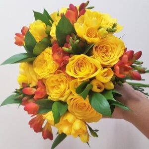 l10976_10978_yellow-bouquet | The UK Wedding Event