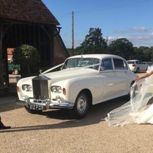 l14553_14555_LWB-Silver-Cloud-1111x743-1 | The UK Wedding Event